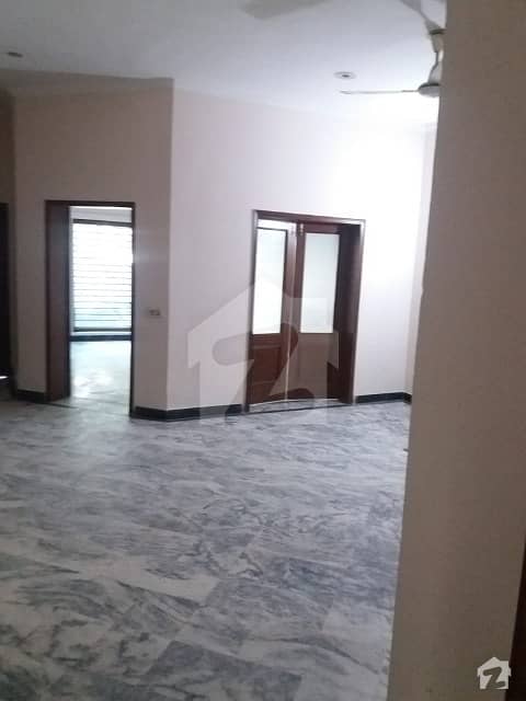 Dha Phase 4 Lower Portion For Rent