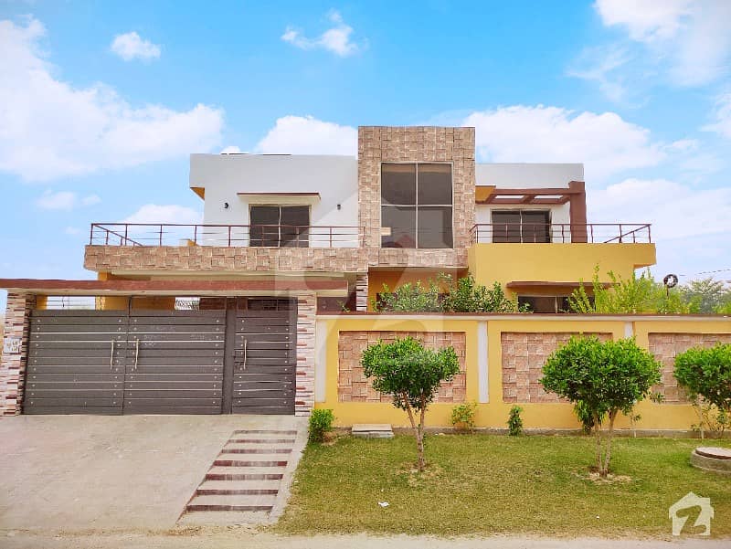 1 Kanal Brand New House For Sale In Government Employees Cooperative Housing Society Bahawalpur