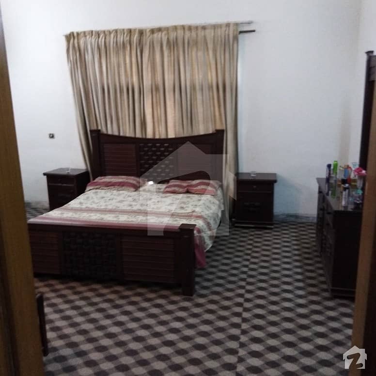 Room For Rent In 1 Kanal House Beautiful Dha Defence