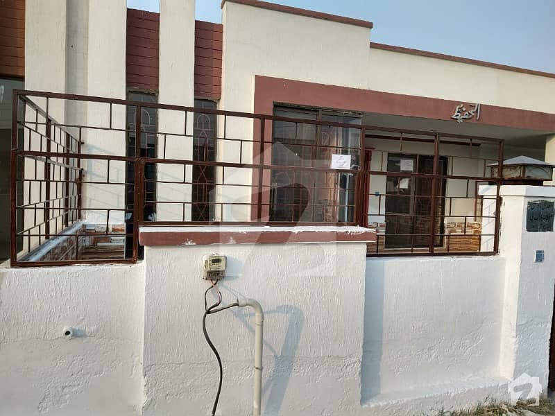 Spacious House Available In Khayabaneamin For Sale