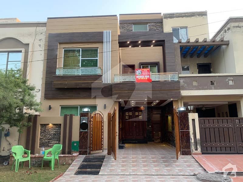5 Marla Brand New Luxury House For Sale In BB Block