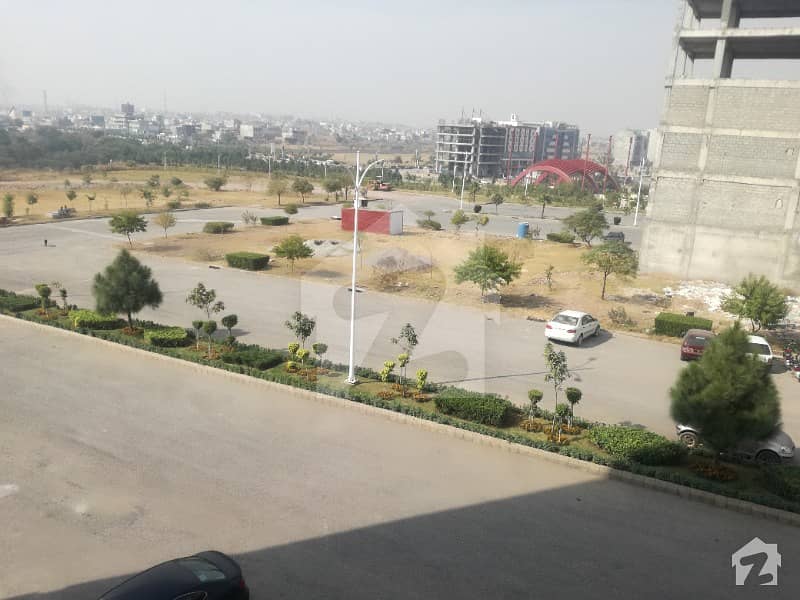 Commercial Plots Available In Gulberg Greens Islamabad