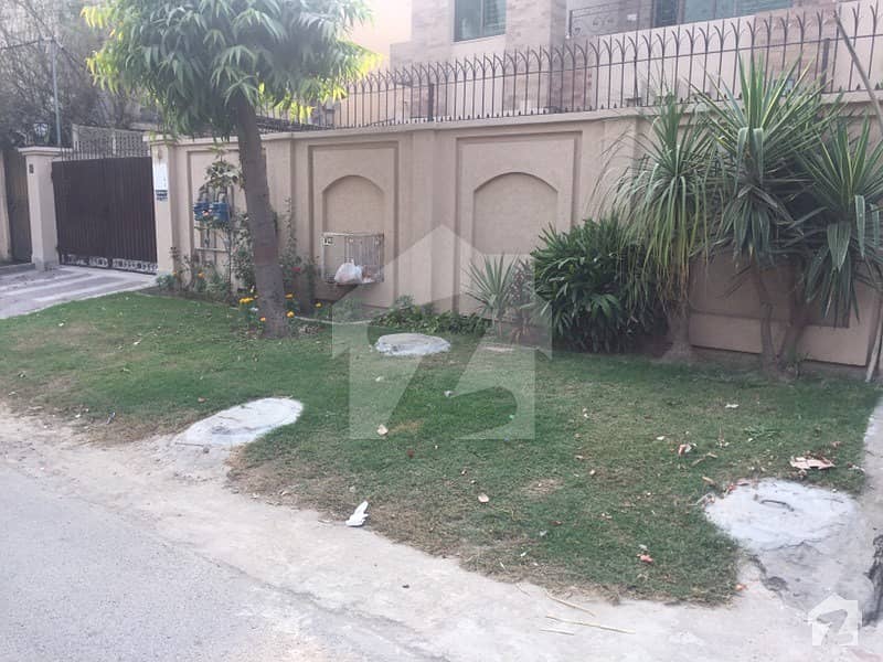 25 Marla Double Storey House For Sale In Cavalry Ground Lahore Cantt