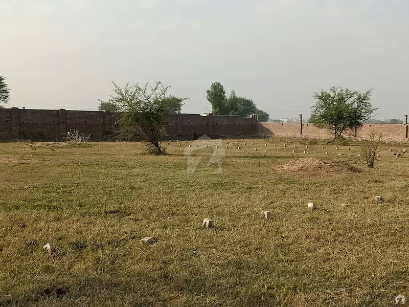 1125  Square Feet Commercial Plot For Sale Gujrat Road Opposite King Places Marriage Hall Jalalpur Jattan Road
