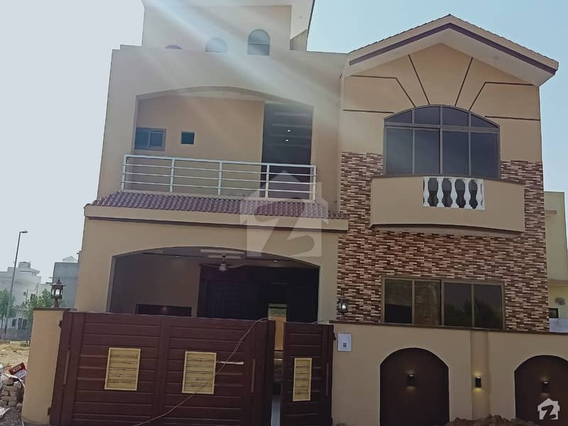 Citi Housing Scheme 7 Marla House Up For Sale