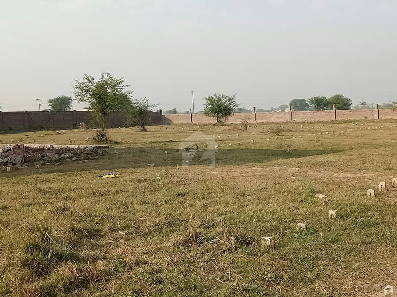 Commercial Plot Sized 30 Marla For Sale On Gujrat Road Opposite King Places Marriage Hall Jalalpur Jattan Road`