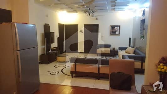 10 Marla  Double Unit House For Sale In Phase 5 On Main Boulevard
