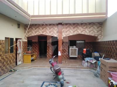 Nazir Abad Colony House Sized 8 Marla For Sale