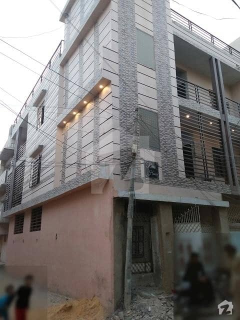 بفر زون سیکٹر 15-A / 2 بفر زون نارتھ کراچی کراچی میں 3 کمروں کا 7 مرلہ بالائی پورشن 85 لاکھ میں برائے فروخت۔