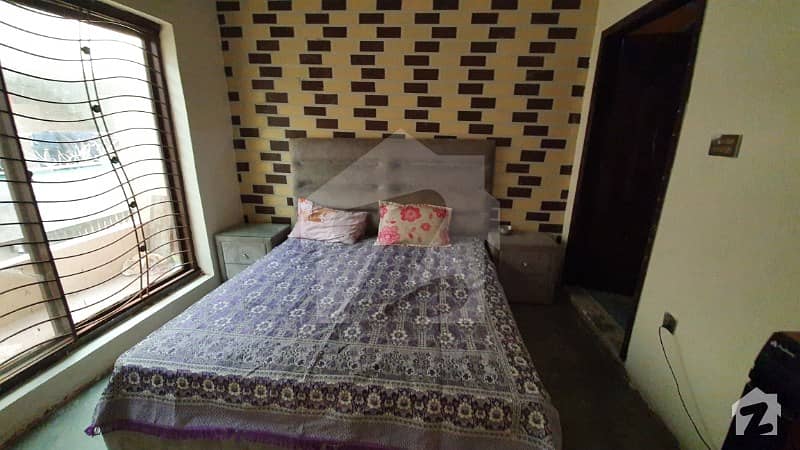 مہرآباد لاہور میں 5 کمروں کا 3 مرلہ مکان 90 لاکھ میں برائے فروخت۔
