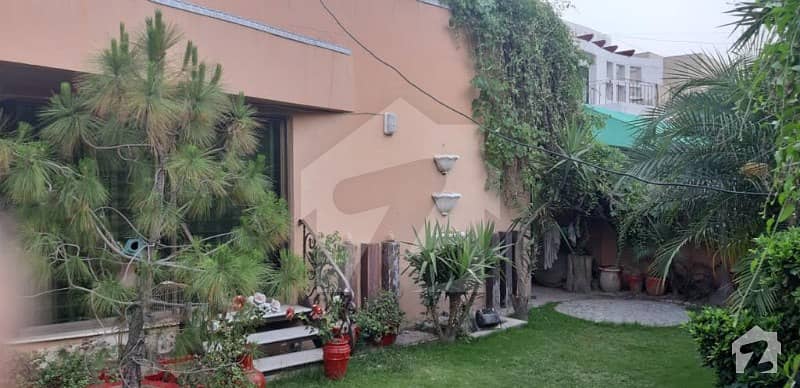 22 Marla Single Story House For Sale Sector FF Phase 4 Dha Lahore