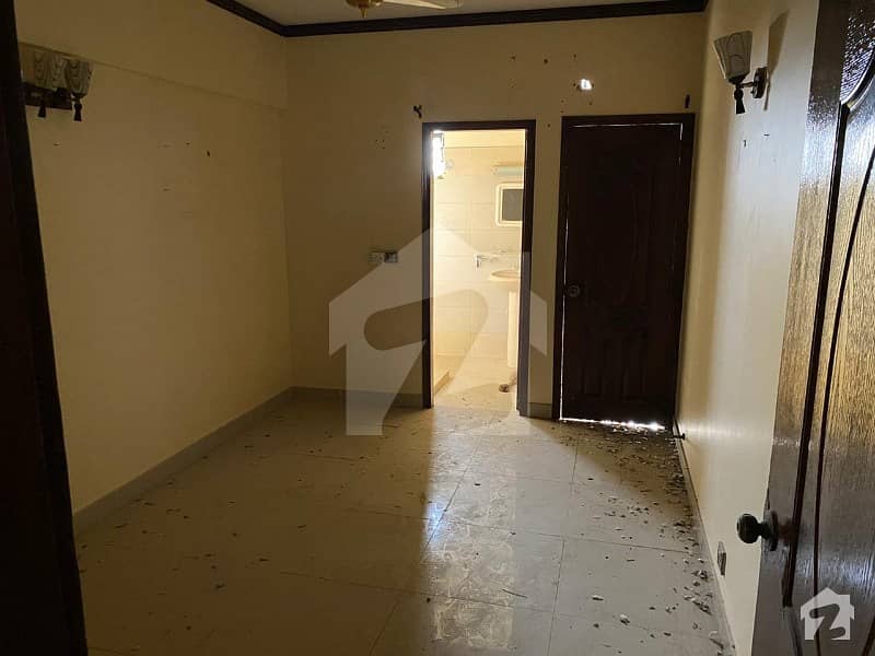 Apartment Is Available For Sale Dha Phase 6 3 Bedroom 1250 Sqft