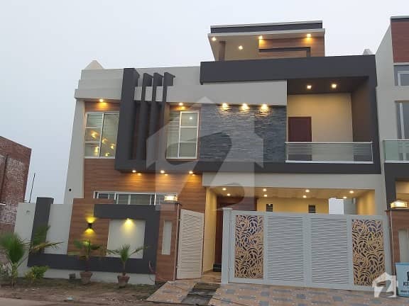 10 Marla Brand New Spanish House With Solid Construction At Hot Location Near To Masjid And Main Park