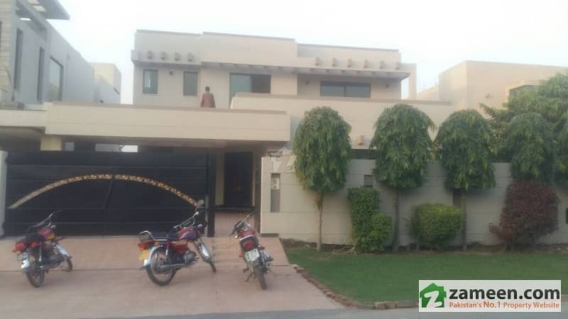 Near To Bahria Town Lahore Canal Garden 1 Kanal 5 Beds Old Bungalow 225  Lac