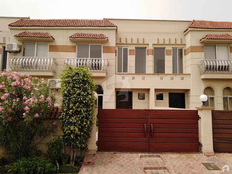 6 Marla Spacious House Available In Paragon City For Sale
