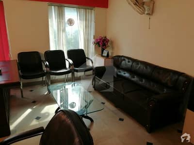 Office In Bahria Town Rawalpindi Sized 300 Square Feet Is Available