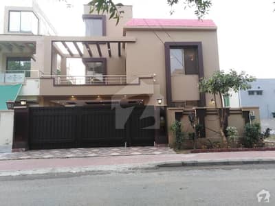بحریہ ٹاؤن اوورسیز B بحریہ ٹاؤن اوورسیز انکلیو بحریہ ٹاؤن لاہور میں 5 کمروں کا 10 مرلہ مکان 2 کروڑ میں برائے فروخت۔ بحریہ ٹاؤن اوورسیز B بحریہ ٹاؤن اوورسیز انکلیو بحریہ ٹاؤن لاہور میں 5 کمروں کا 10 مرلہ مکان 2 کروڑ میں برائے فروخت۔