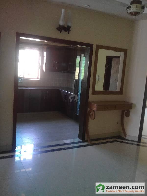 8 marla double story house for sale 3 beds 135 lac more 6 marla 96 lac