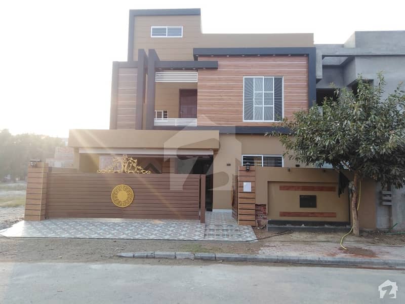 Bahria Town 2250  Square Feet House Up For Sale