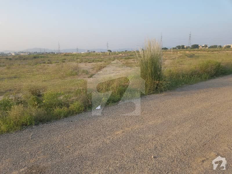 4 Kanal Farm House Land Main Double Road 110 Feet Road For Sale In Cda