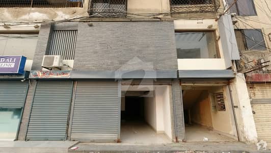 کلفٹن ۔ بلاک 2 کلفٹن کراچی میں 7 مرلہ دکان 3.5 کروڑ میں برائے فروخت۔
