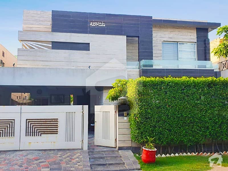 ڈی ایچ اے فیز 2 ڈیفنس (ڈی ایچ اے) لاہور میں 5 کمروں کا 1 کنال مکان 4.5 کروڑ میں برائے فروخت۔
