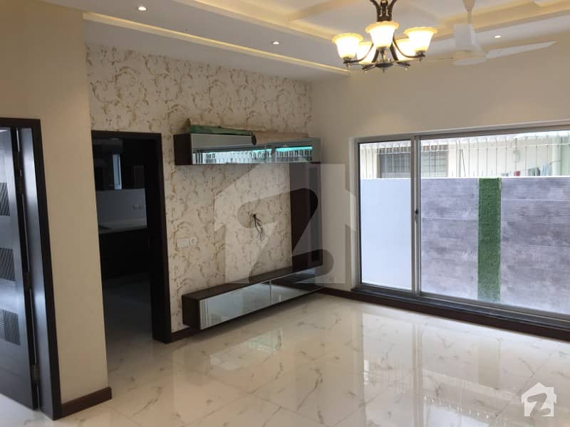 10 Marla Full House For Rent In Dha Phase 2