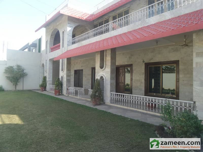 2 Kanal Bungalow  Perfect Building Urgent Sale At Investor Rate