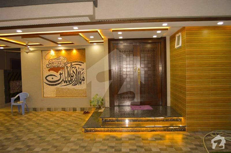 بحریہ ٹاؤن - شیرشاہ بلاک بحریہ ٹاؤن ۔ سیکٹر ایف بحریہ ٹاؤن لاہور میں 3 کمروں کا 12 مرلہ زیریں پورشن 40 ہزار میں کرایہ پر دستیاب ہے۔