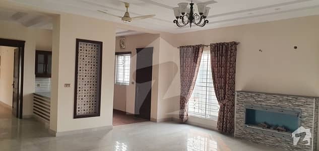 Dc Colony New Kanal Upper Portion For Rent