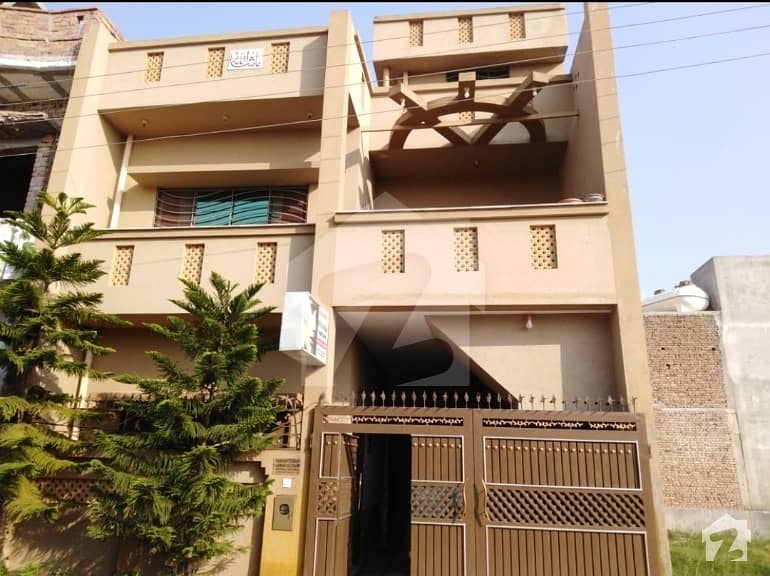 1125  Square Feet House In Central Ghauri Town For Sale