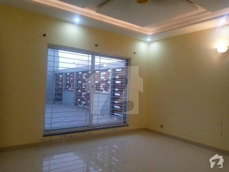 1 Kanal Lower Portion For Rent In Dha Phase 7 Good Location