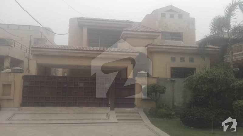 1 Kanal  Room Available For Rent In N Block Dha Phase 1 Lahore