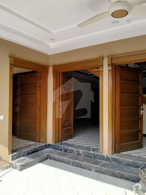 Bahria Town One Kanal House For Sale In Phase 3