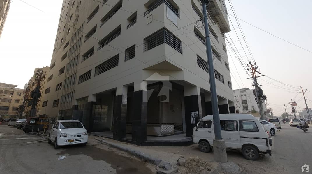 1850  Square Feet Flat In D. H. A Is Best Option