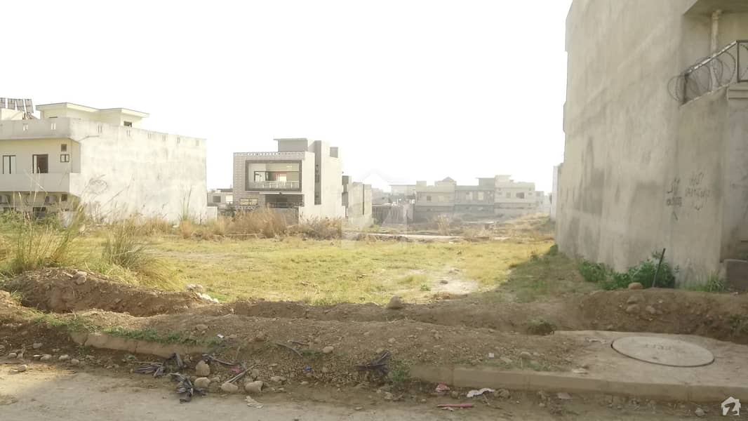 7 Marla Residential Plot Is Available For Sale In Jinnah Garden