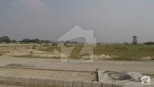 1 Kanal Pair Hot Location Facing To Golf Course And All Dues Clear Plot No 297298 1 Kanal Pair Hot Location Facing To Golf Course And All Dues Clear Plot No 297298
