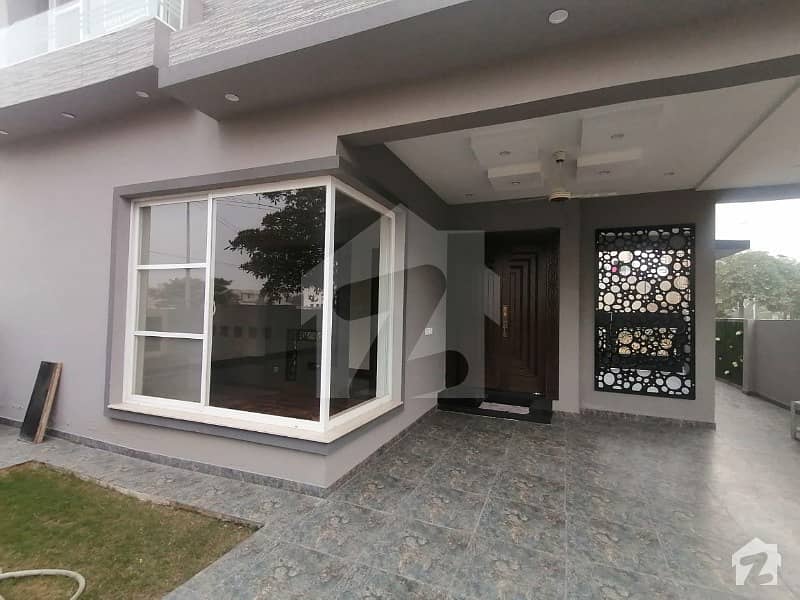 10 Marla House For Sale In Dha Phase 8 Air Avenue Block P