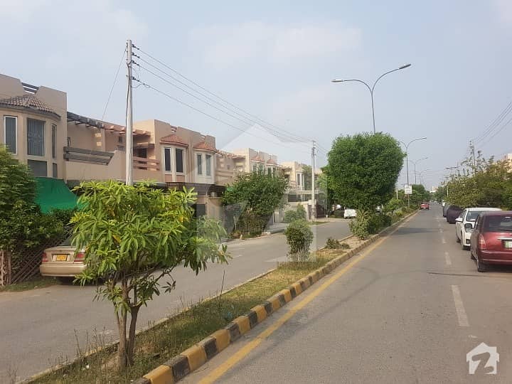 5 Marla Corner  Upper Portion For Sale Eden Value Homes Multan Road Lahore
