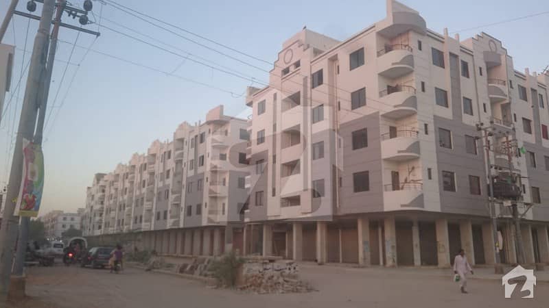 A Lavish Luxury Apartment   Available On North Corner SurJani Town