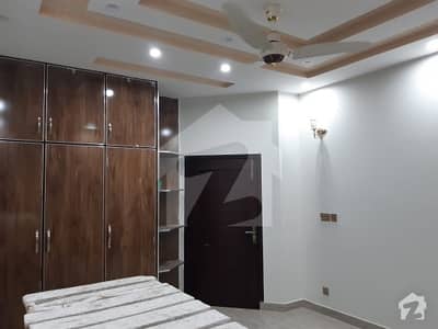 بحریہ آرچرڈ فیز 1 ۔ ایسٹزن بحریہ آرچرڈ فیز 1 بحریہ آرچرڈ لاہور میں 3 کمروں کا 5 مرلہ مکان 1.15 کروڑ میں برائے فروخت۔ بحریہ آرچرڈ فیز 1 ۔ ایسٹزن بحریہ آرچرڈ فیز 1 بحریہ آرچرڈ لاہور میں 3 کمروں کا 5 مرلہ مکان 1.15 کروڑ میں برائے فروخت۔