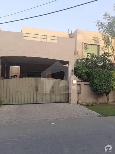 عسکری 10 - سیکٹر سی عسکری 10 عسکری لاہور میں 5 کمروں کا 10 مرلہ مکان 70 ہزار میں کرایہ پر دستیاب ہے۔ عسکری 10 - سیکٹر سی عسکری 10 عسکری لاہور میں 5 کمروں کا 10 مرلہ مکان 70 ہزار میں کرایہ پر دستیاب ہے۔