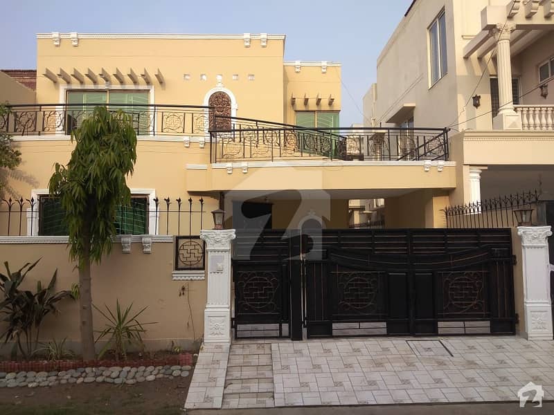House Of 10 Marla In Punjab Coop Housing Society For Sale