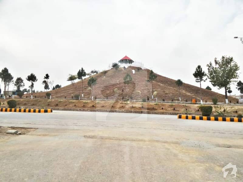 Main 60 Feet Road 600 Yards Plot For Sale In Block C Gulshanesehat E18 Islamabad