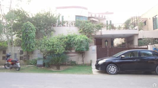 ڈی ایچ اے فیز 5 - بلاک ای فیز 5 ڈیفنس (ڈی ایچ اے) لاہور میں 4 کمروں کا 10 مرلہ مکان 3.5 کروڑ میں برائے فروخت۔ ڈی ایچ اے فیز 5 - بلاک ای فیز 5 ڈیفنس (ڈی ایچ اے) لاہور میں 4 کمروں کا 10 مرلہ مکان 3.5 کروڑ میں برائے فروخت۔