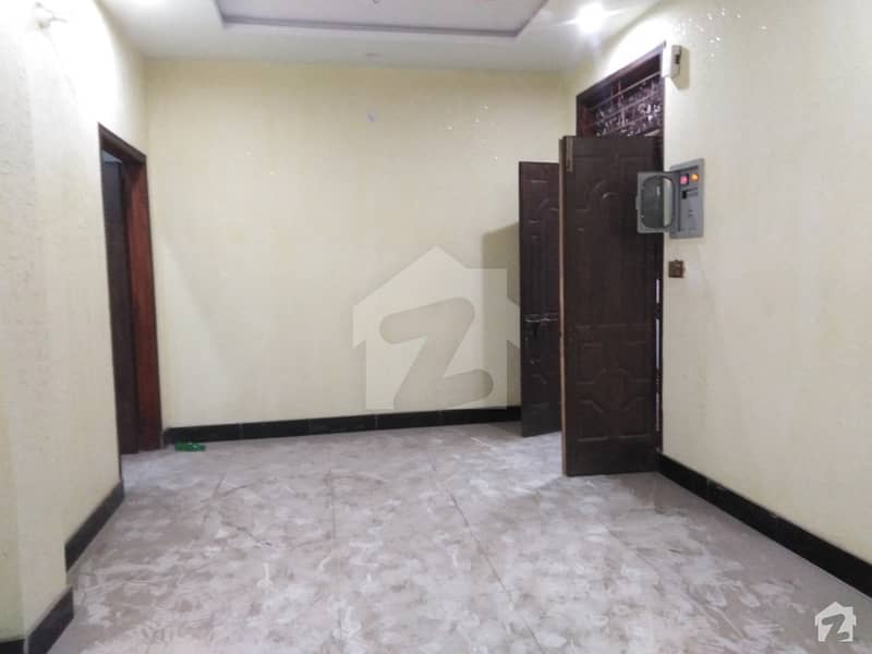 2.5 Marla Flat Up For Sale In Gulshan-e-Ravi