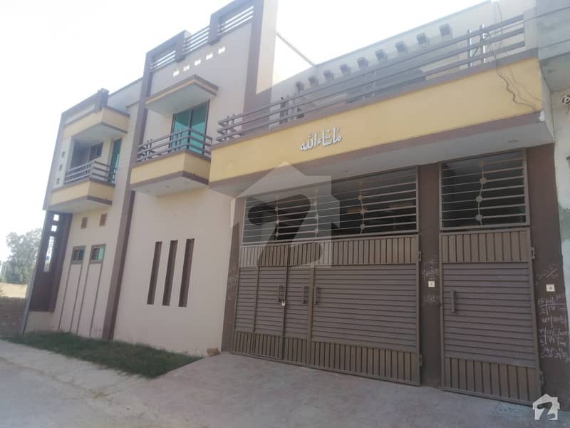 In Rafi Qamar Road House For Sale Sized 6 Marla