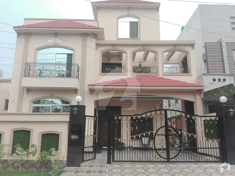 10 Marla House Available For Sale In Pak Arab Housing Society