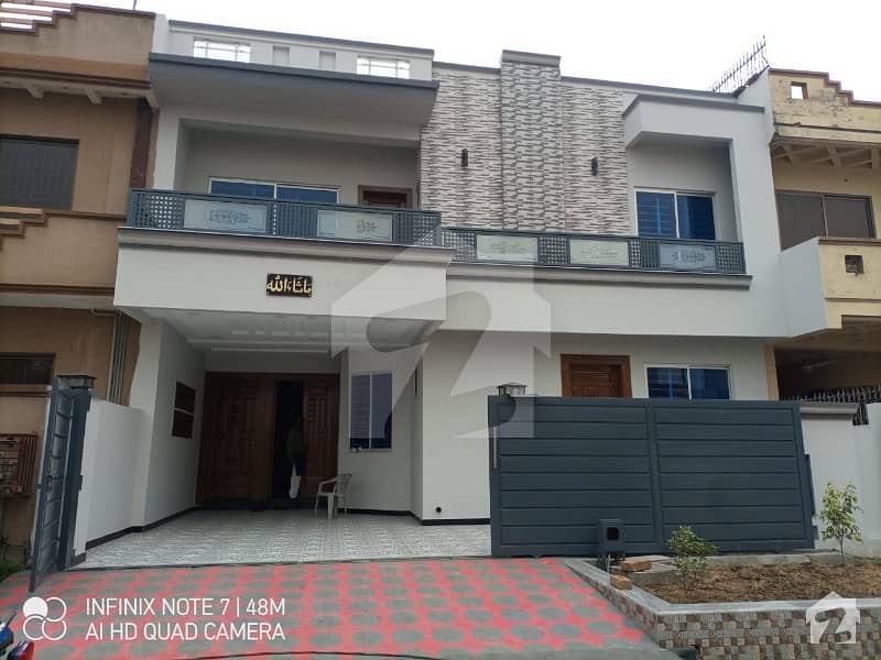 Brandnew 35x70 House for Sale with 7 bedrooms in G132 Islamabad