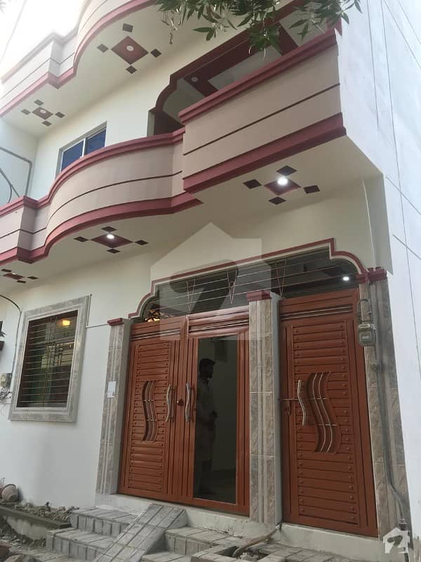 گلشنِ معمار - سیکٹر آر گلشنِ معمار گداپ ٹاؤن کراچی میں 4 کمروں کا 5 مرلہ مکان 1.35 کروڑ میں برائے فروخت۔